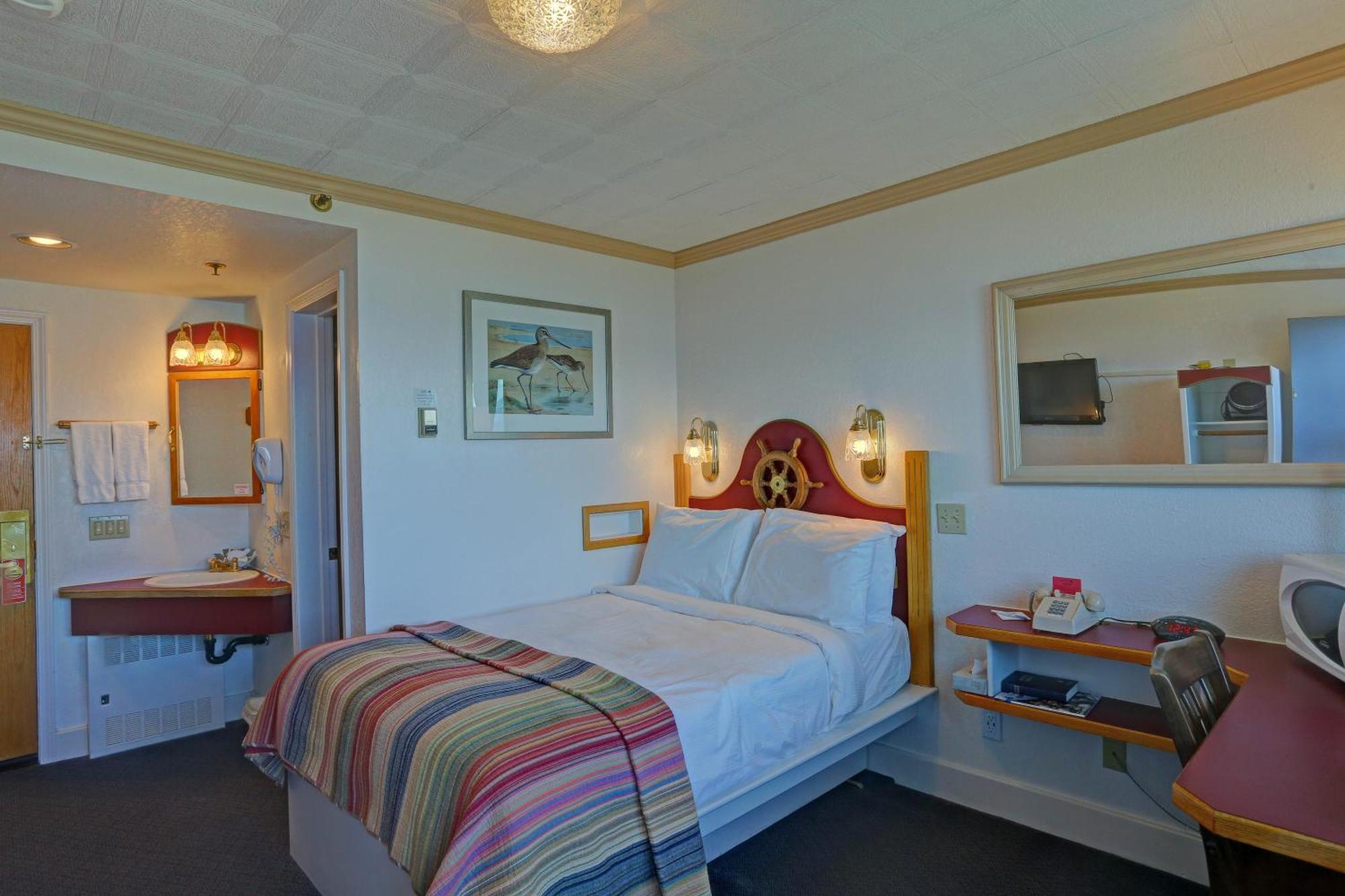 Land'S End Hotel โฮเมอร์ ภายนอก รูปภาพ